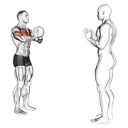 Ejercicio Con balón medicinal pecho pass para trabajar pectorales